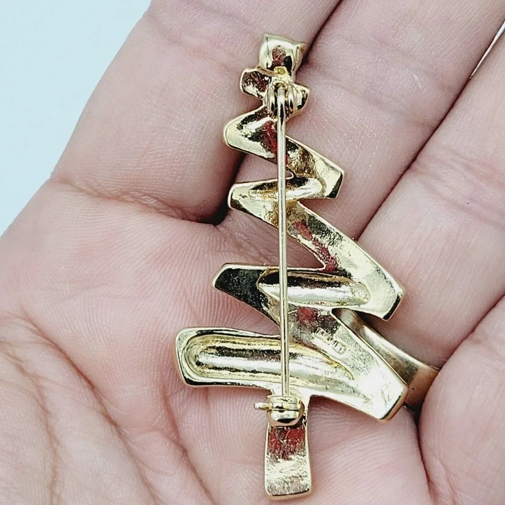 Vintage Monet Pave Crystals Christmas Tree Brooch Gold Tone Timeless Jewelry EUC